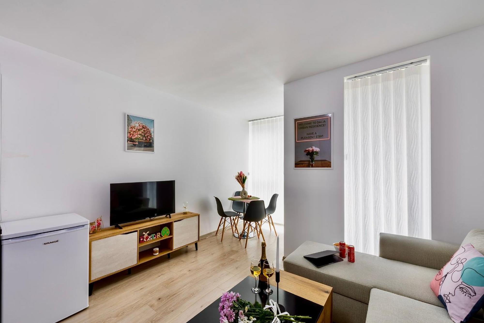Apartment Dalia Urban - Landscaped Gated Complex